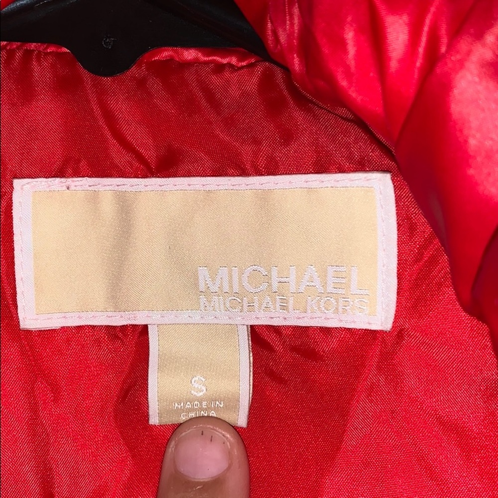 Red Michael Kors Women’s Puffer Coat Size Small - Picture 6 of 6